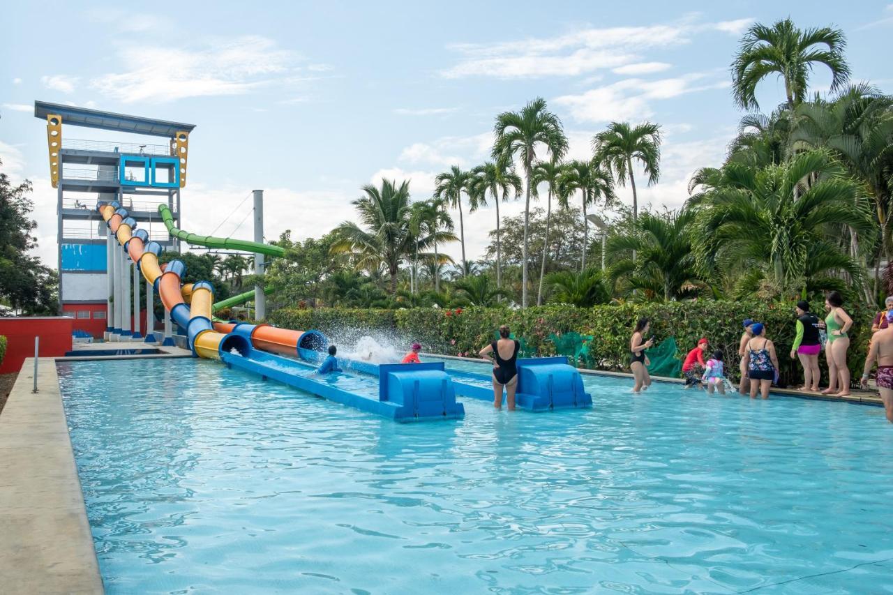 Playa Hawai Ibague Hotel Bagian luar foto
